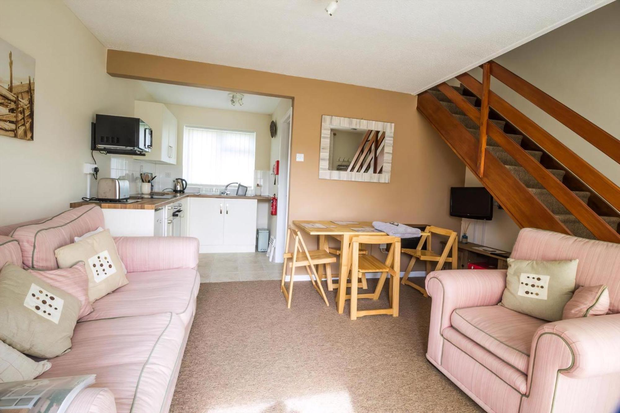 Lovely 4 Berth Chalet To Hire In Hemsby Nearby The Beach Ref 18177B ภายนอก รูปภาพ