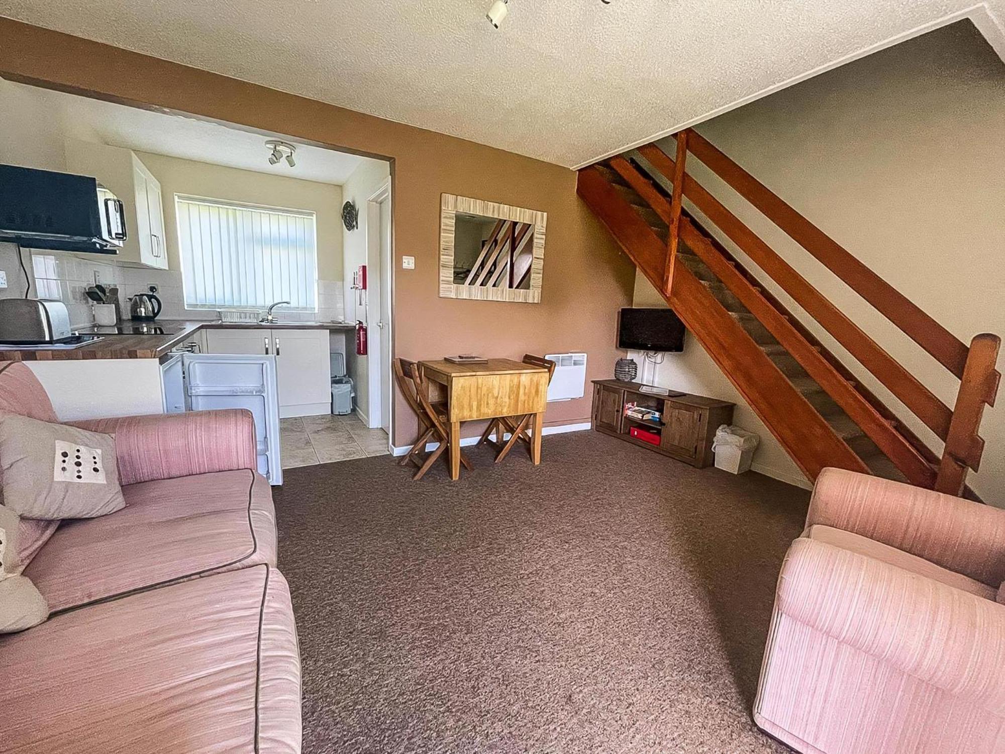 Lovely 4 Berth Chalet To Hire In Hemsby Nearby The Beach Ref 18177B ภายนอก รูปภาพ