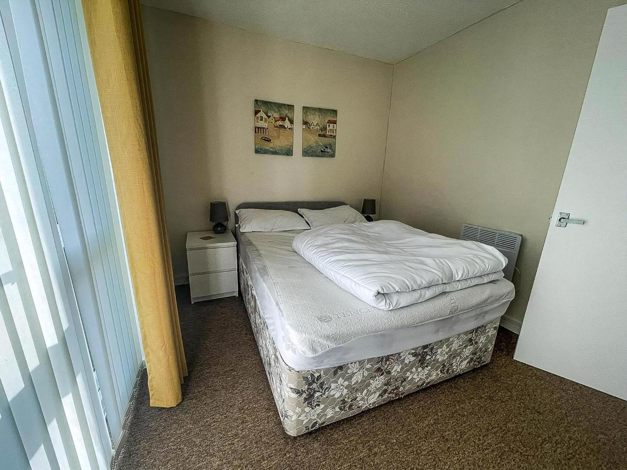 Lovely 4 Berth Chalet To Hire In Hemsby Nearby The Beach Ref 18177B ภายนอก รูปภาพ