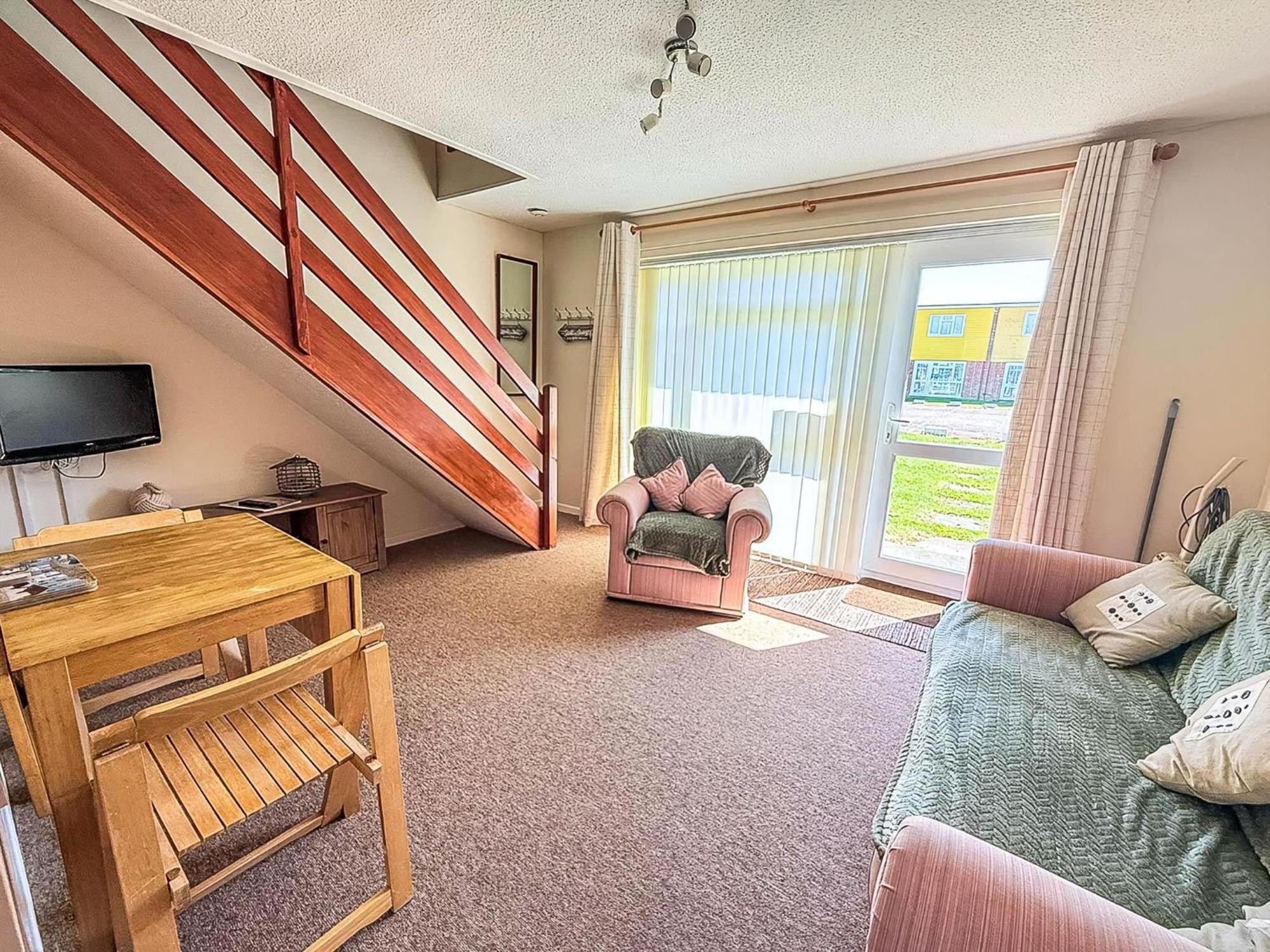 Lovely 4 Berth Chalet To Hire In Hemsby Nearby The Beach Ref 18177B ภายนอก รูปภาพ